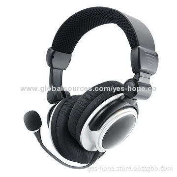 Fashion design long wire computer headphones for gaming